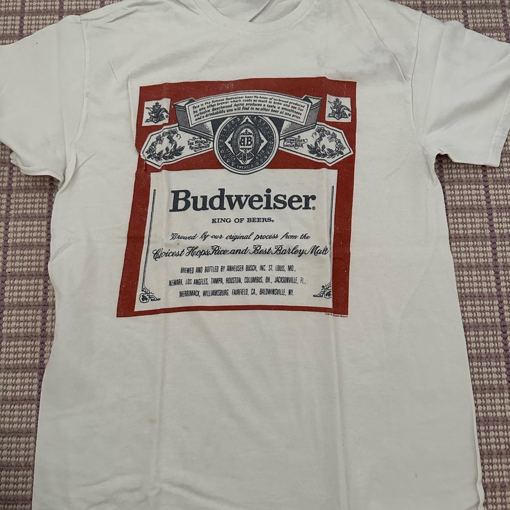 Vintage Budweiser oversized t-shirt size small urban outfitters